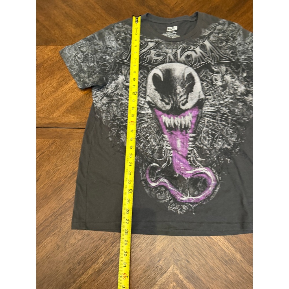 Marvel Venom Graphic T-Shirt Mens Large Gray Purple Tongue Spider-Man Tee - Picture 4 of 5